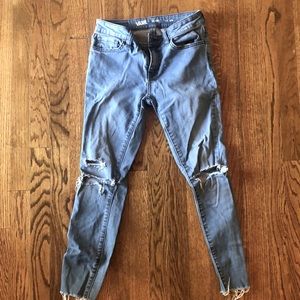 Woman’s Van Jeans